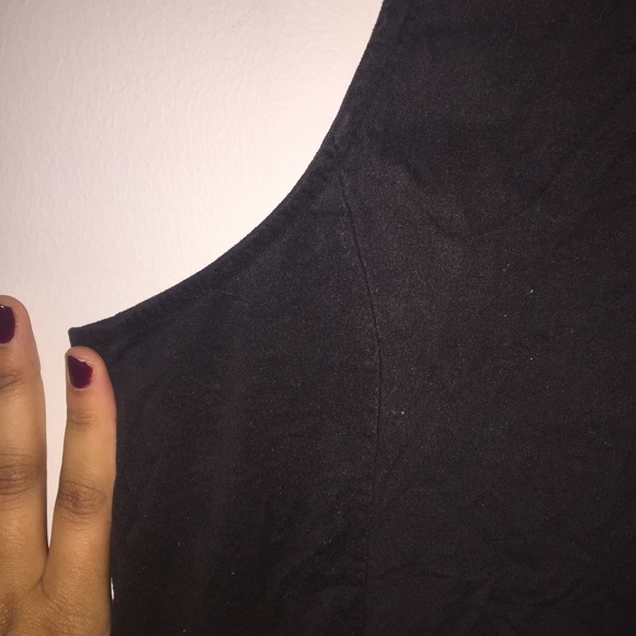 Black Suede Crop Top 🦇 - Picture 6 of 6